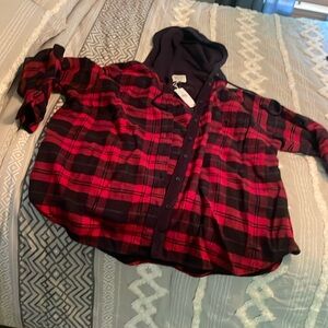 American eagle oversized hooded flannel